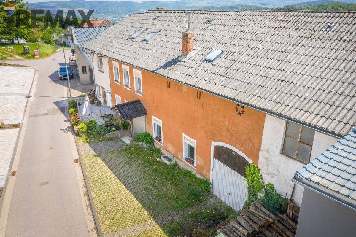 Bezugsfertiges Bauernhaus mit historischem Charme, großzügigen Flächen und kleinem Gartenbereich, 54439 Fisch