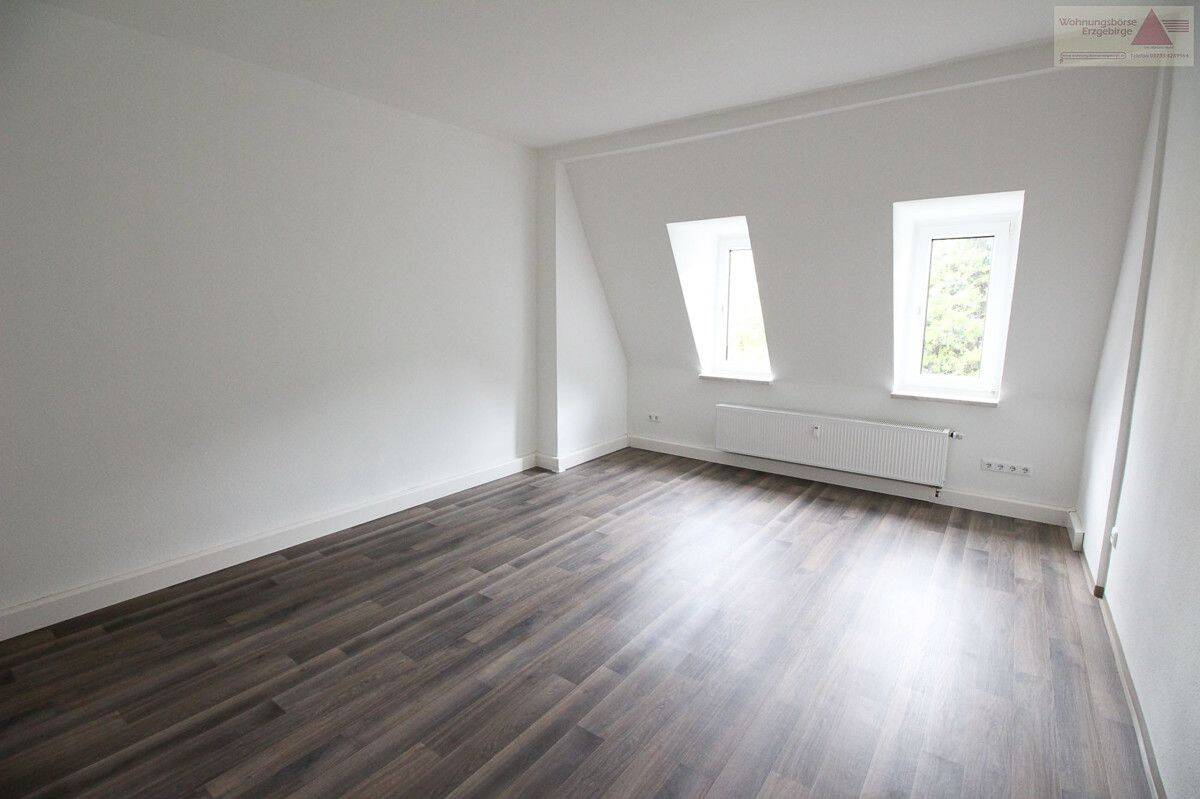 Große 2-Raum-Wohnung mit tollem Blick über Aue, 8280 Aue-Bad Schlema