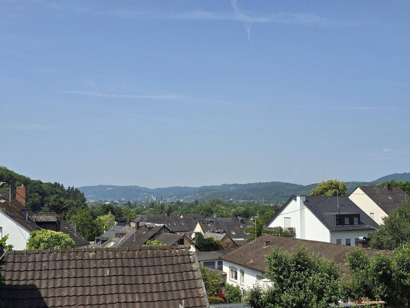 Sommer-Rabatt! Charmantes Sanierungsobjekt: freistehendes Haus mit Weitblick und Potenzial, 54292 Trier (Eitelsbach Ruwer Trier-Nord)