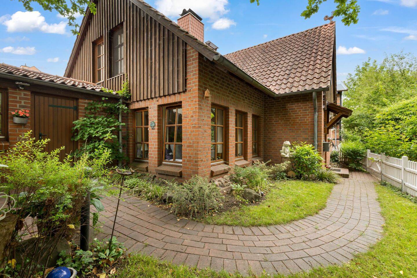 Zuhause am Wasser – Einfamilienhaus an der Trave, 23843 Bad Oldesloe