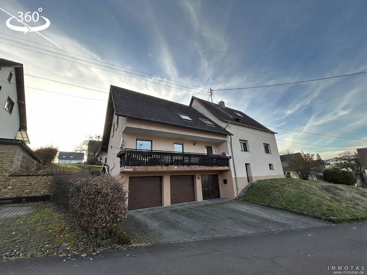 Platz für die ganze Familie – großzügiges Ein- bis Zweifamilienhaus mit Garten und Doppelgarage, 55768 Hoppstädten-Weiersbach
