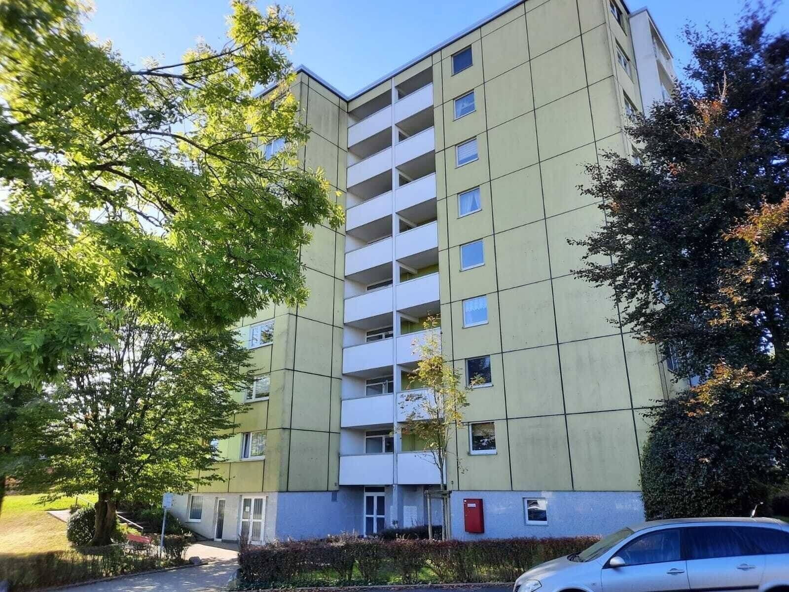 Große, gut geschnittene Wohnung in Wülfrath, toller Blick über die Stadt, 42489 Wülfrath