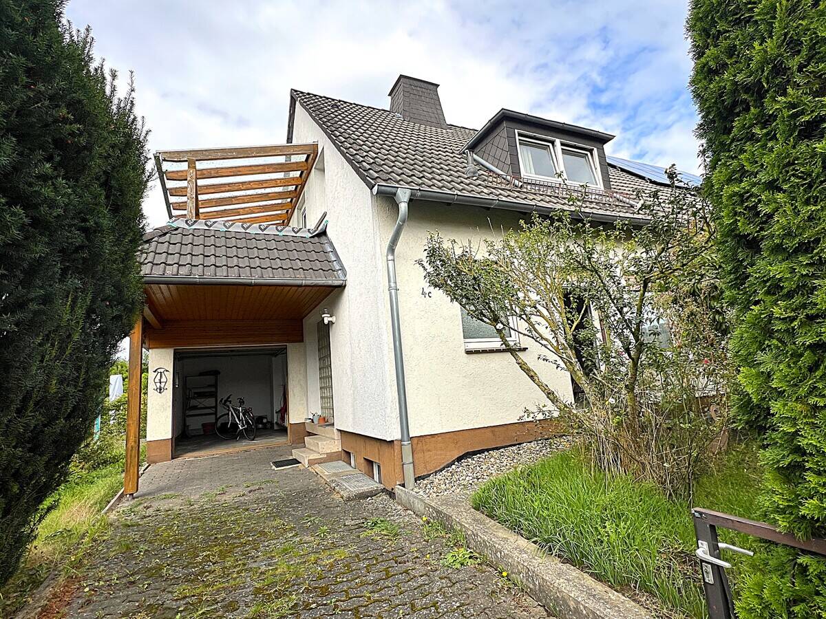 Charmante Doppelhaushälfte mit Fernblick in Kassel – Jungfernkopf!, 34128 Kassel (Harleshausen Jungfernkopf Kirchditmold)