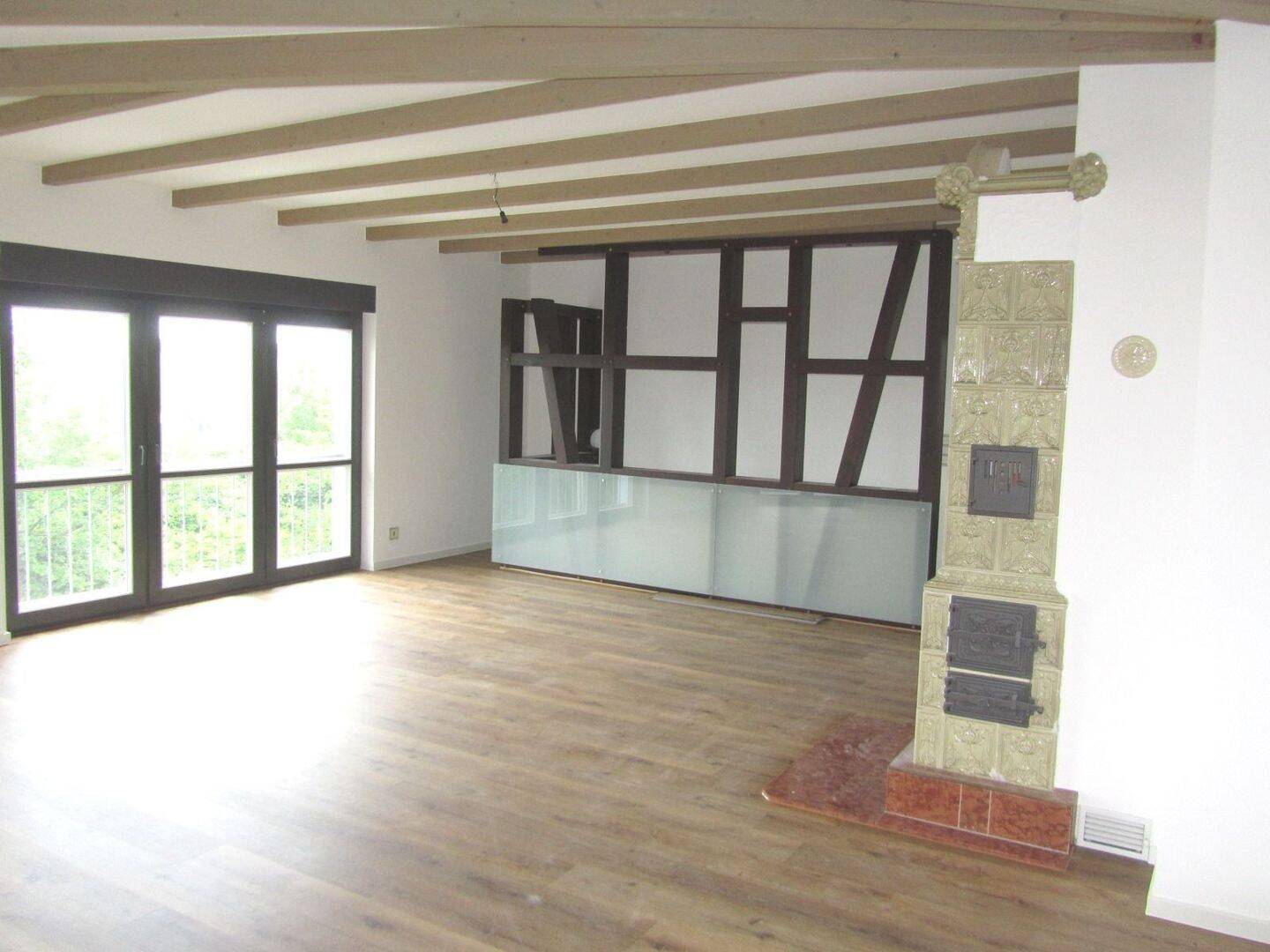 Exklusive Penthouse-Wohnung mit eigenem Spa zu vermieten!