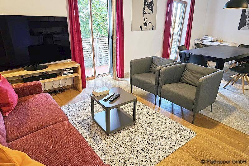 Möblierte 3-Zimmer-Wohnung mit Balkon in Rosenheim/Happing, 83026 Rosenheim (Aising Happing Pang Süd)