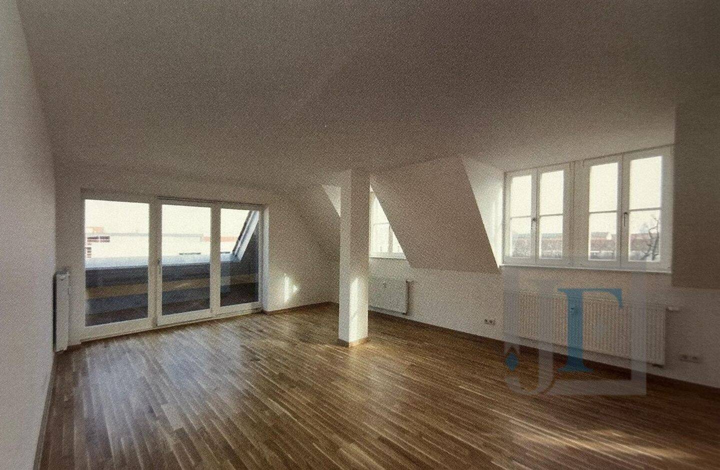 Grüne Oase & Szeneviertel: Charmante 5-Zimmer-Wohnung im Herzen von Connewitz – 4277 Leipzig – Bild 1 von 1