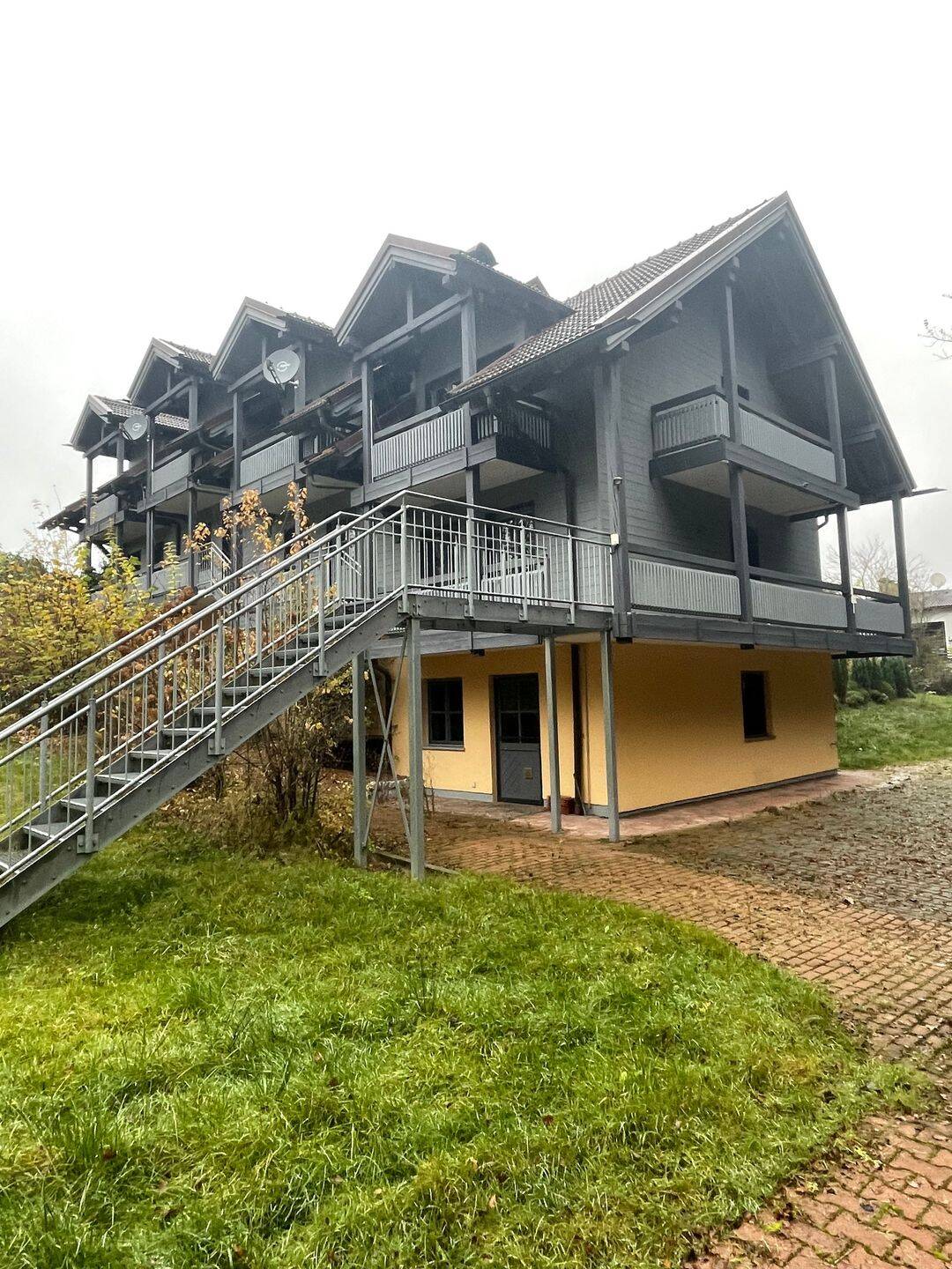 Freundliche Maisonette-Wohnung in Egg zu mieten, 94505 Bernried