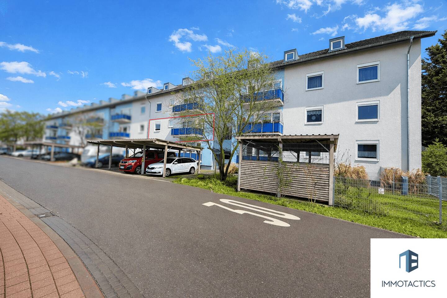 Großzügige 4-Zimmer-Wohnung mit 2 Balkonen und Carport in Bad Kreuznach, 55543 Bad Kreuznach