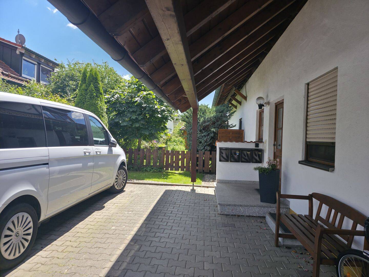 Ab sofort verfügbar: Gepflegte 3-Zimmer Wohnung mit Galerie, 87758 Kronburg