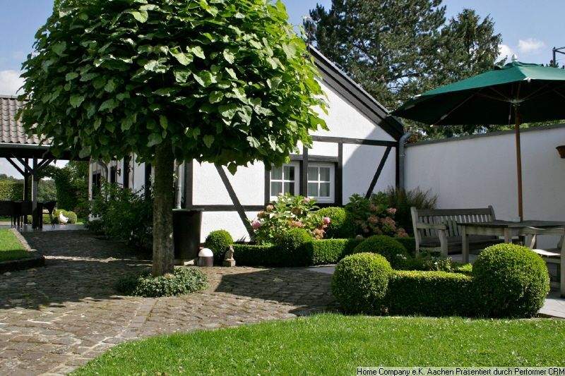 Brand: Schick möbl. Fachwerkhäuschen in denkmalgesch. Hof, m. Terrasse + Stellplatz, 52078 Aachen