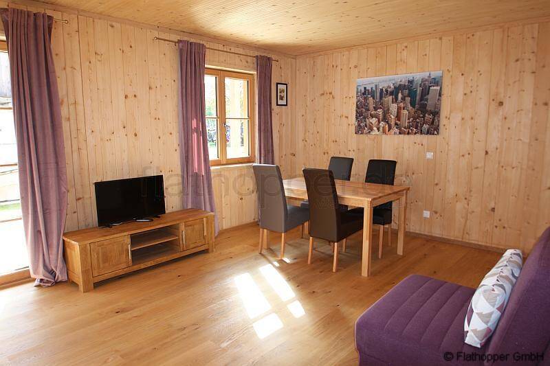 Gemütliches Apartment mit Terrasse im Holzhaus – Baiernrain bei Otterfing, 83623 Dietramszell