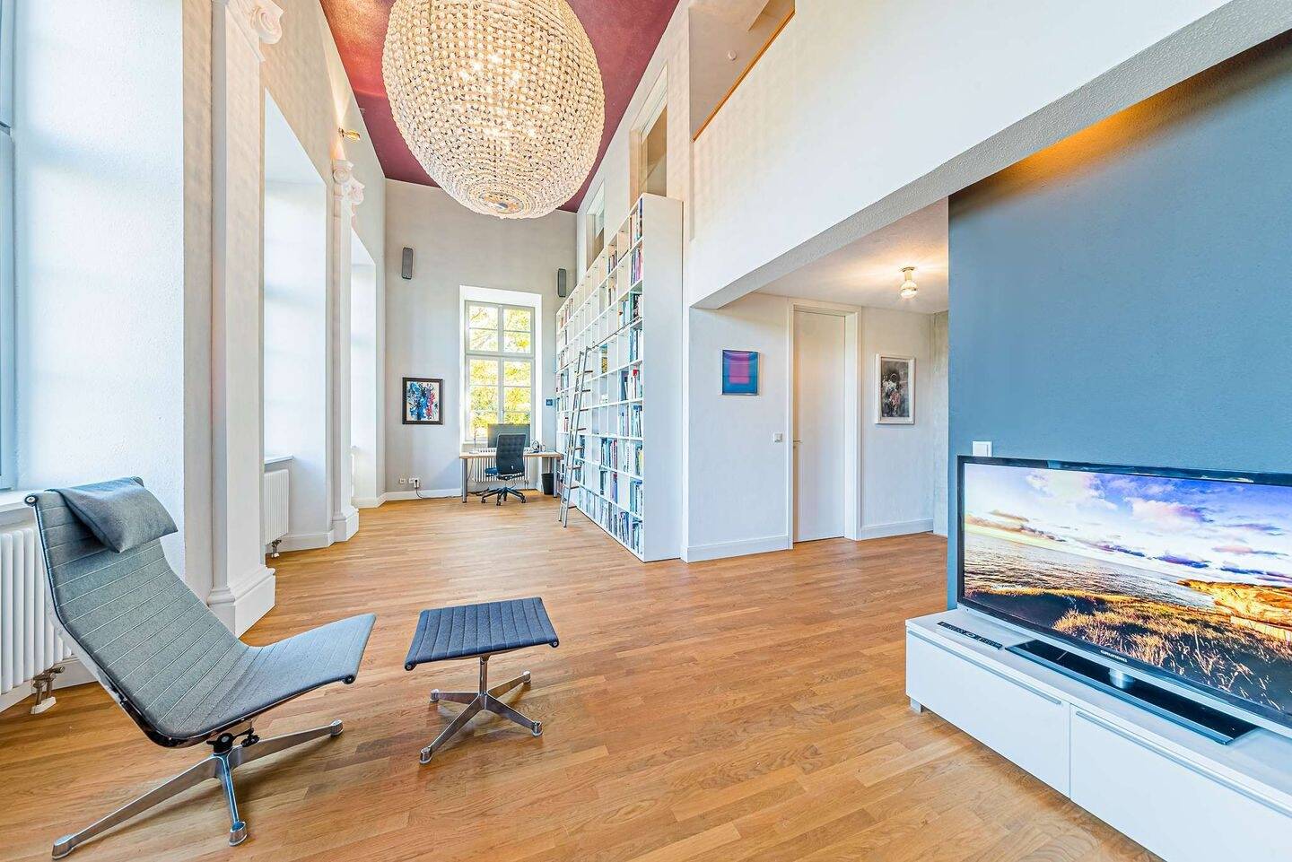 Exklusive 3,5-Zimmer-Maisonettewohnung im historischen Rumpenheimer Schloss, 63075 Offenbach am Main (Bürgel Offenbach am Main Rumpenheim Waldheim)