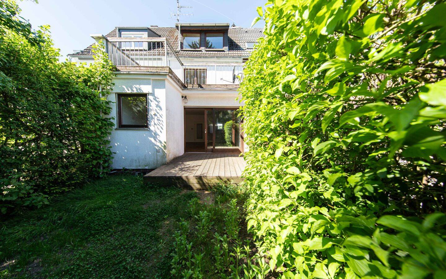 Familienglück auf drei Etagen im Verlegerviertel – mit Garten, Keller und Stellplatz, 64295 Darmstadt (Darmstadt)