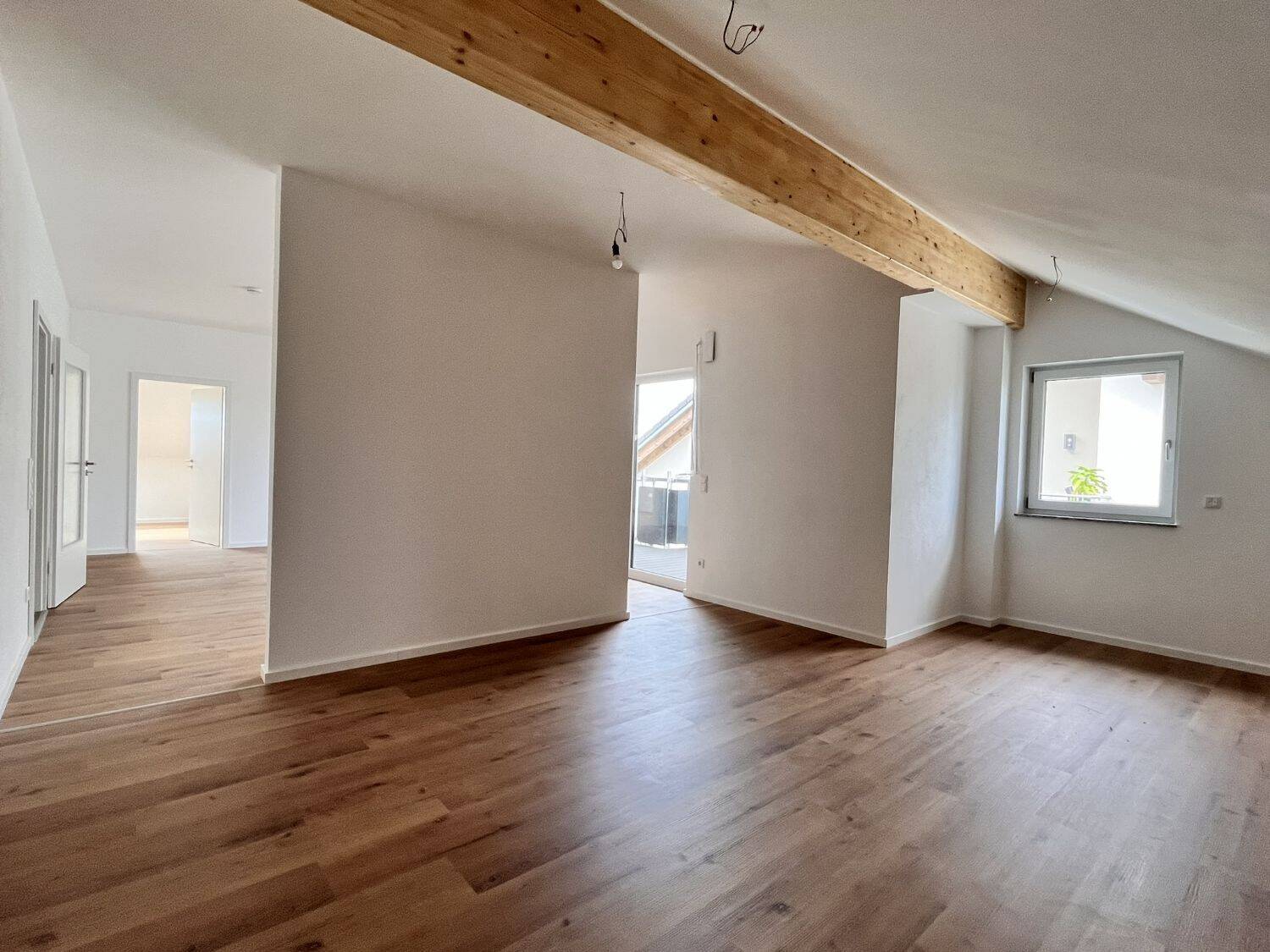PREISSENKUNG * 3 ZI- NEUBAU-DACHGESCHOSSWOHNUNG (H2/WE36), 84562 Mettenheim