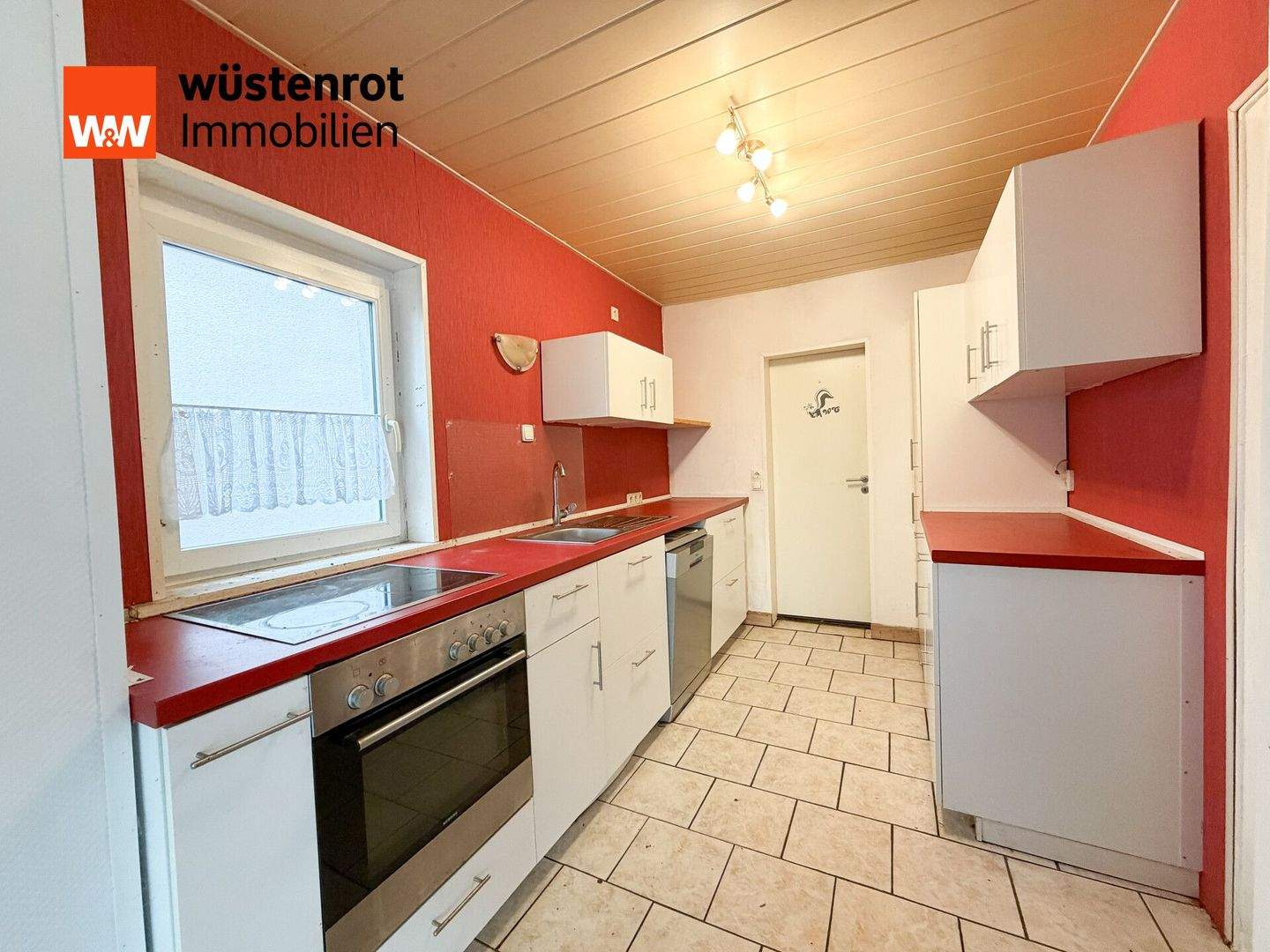 Einfamilienhaus mit viel Potential – Garage und ca. 140 m² Wohnfläche, 97531 Theres