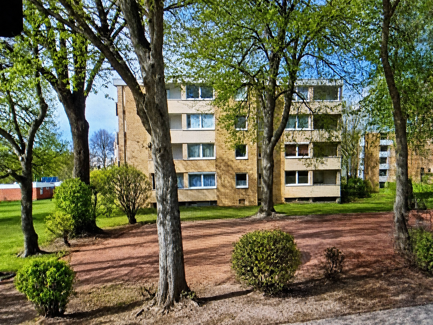 Wohnen ohne Grenzen – Barrierearme 2-Zimmer-Eigentumswohnung in Wolfsburg-Detmerode, 38444 Wolfsburg (Detmerode Hattorf Heiligendorf Rabenberg Westhagen)