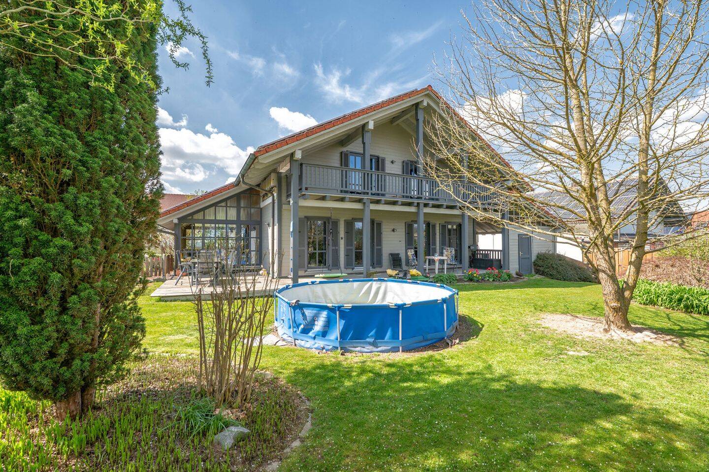 Hochwertiges Sonneitnerholzhaus – Einfamilienhaus mit Einliegerwohnung und großem Grundstück, 94542 Haarbach