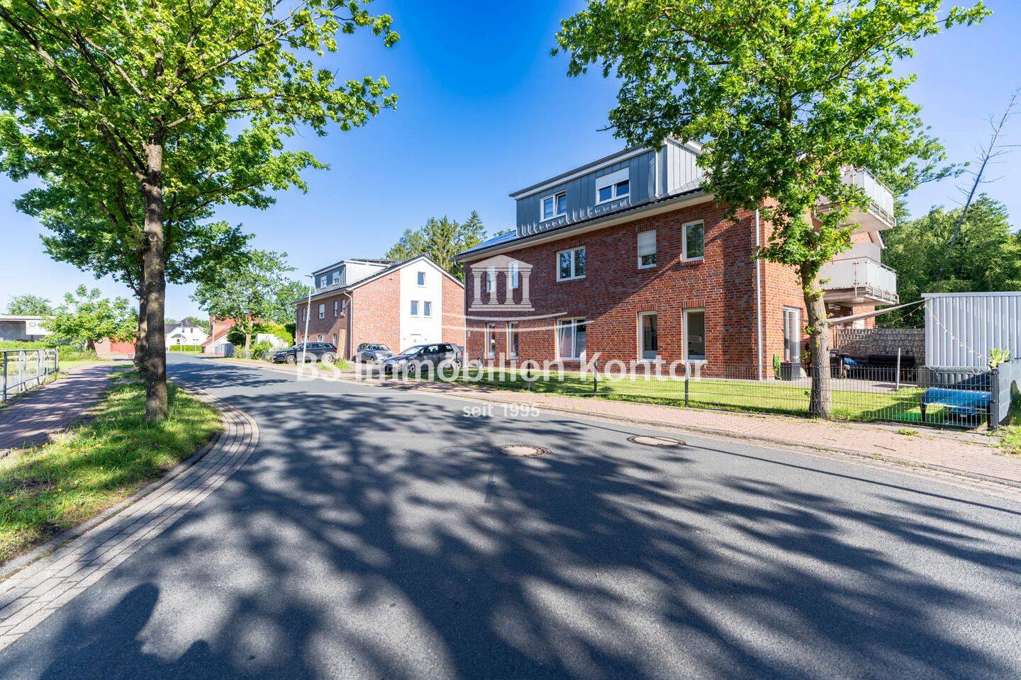 OG-Wohnung Nr. 04 mit Stellplatz und Balkon in zentraler Lage!, 26842 Ostrhauderfehn