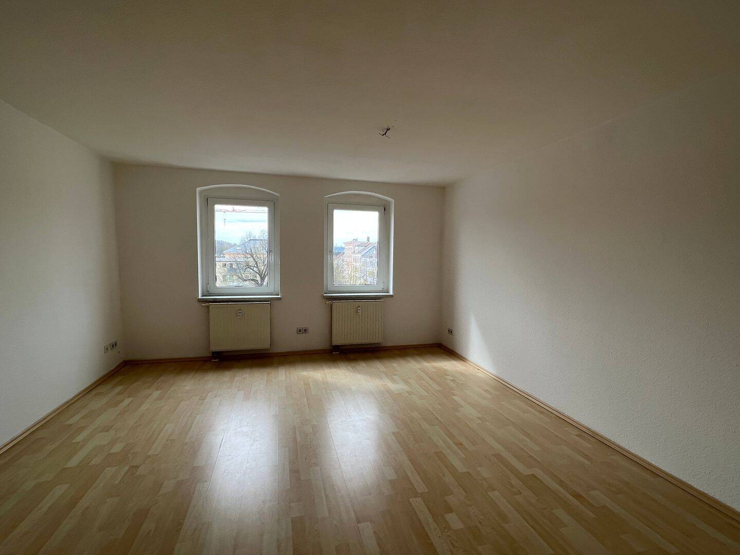 Dachgeschosswohnung in der Nähe des Zentrums, 8056 Zwickau