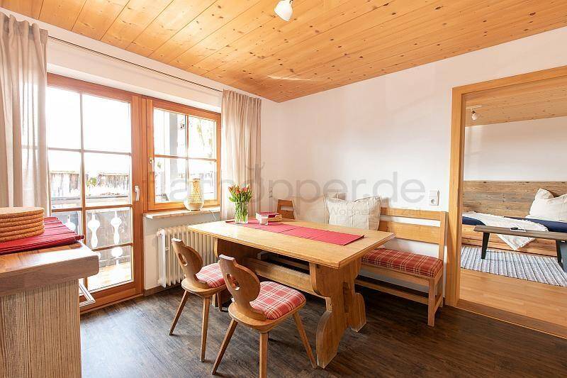 Gemütliche 2,5 Zimmer-Wohnung im schönen Wackersberg bei Bad Tölz, 83646 Bad Tölz