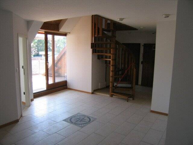 3 Zimmer Maisonette-Wohnung mit Balkon in Göttingen (Uni-Nähe), 37077 Göttingen