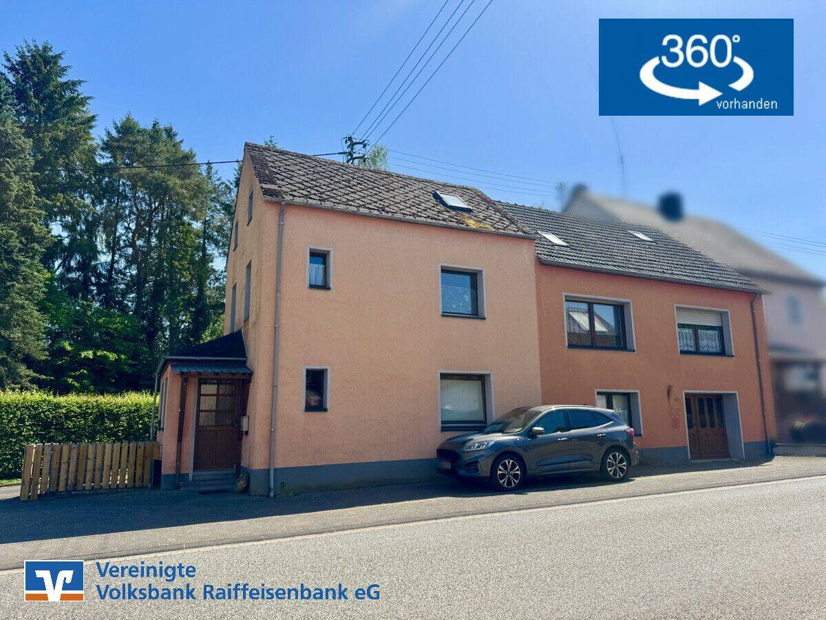 Vielseitiges Doppelhaus mit herrlichem Gartengrundstück, 54538 Bausendorf