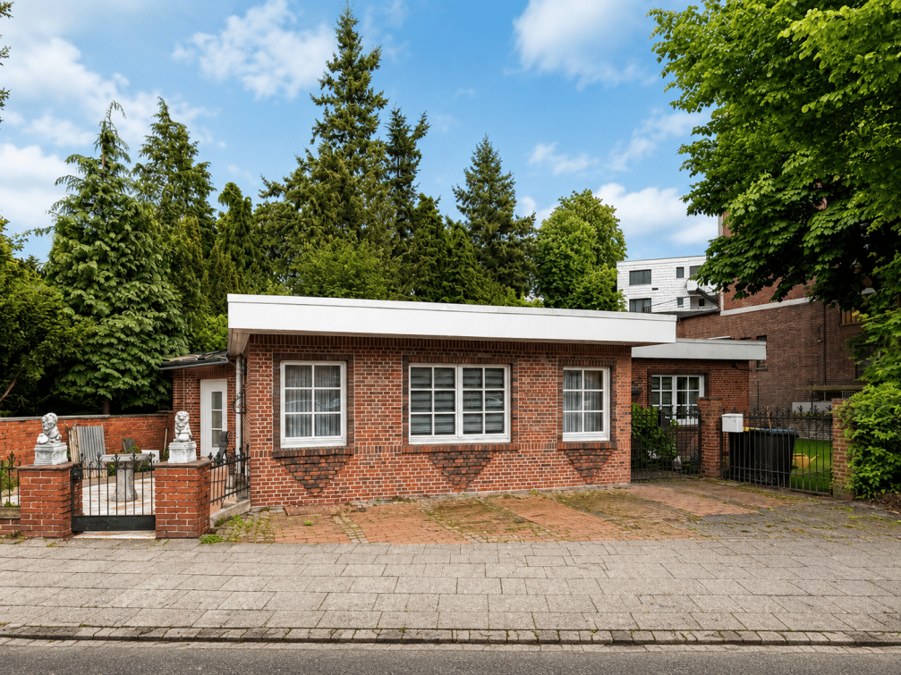 Charmanter Denkmal-Bungalow in zentraler Lage von Nordhorn, 48527 Nordhorn