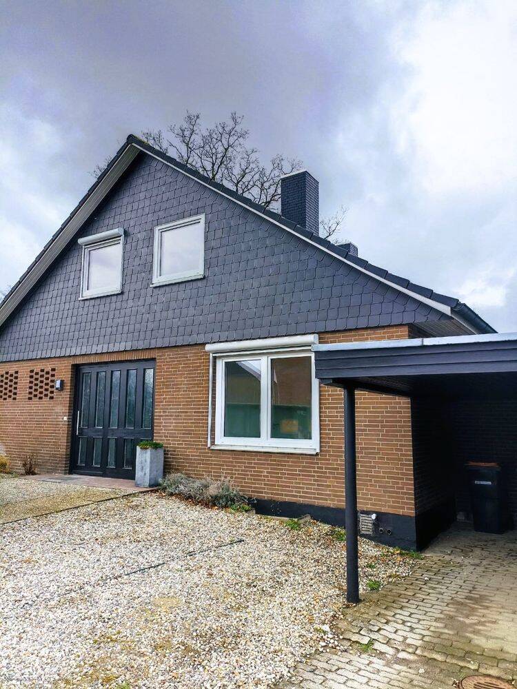Freistehendes 1-2 Familienhaus in Bad Segeberg – Charmantes Wohnen auf großzügigem Grundstück, 23795 Bad Segeberg