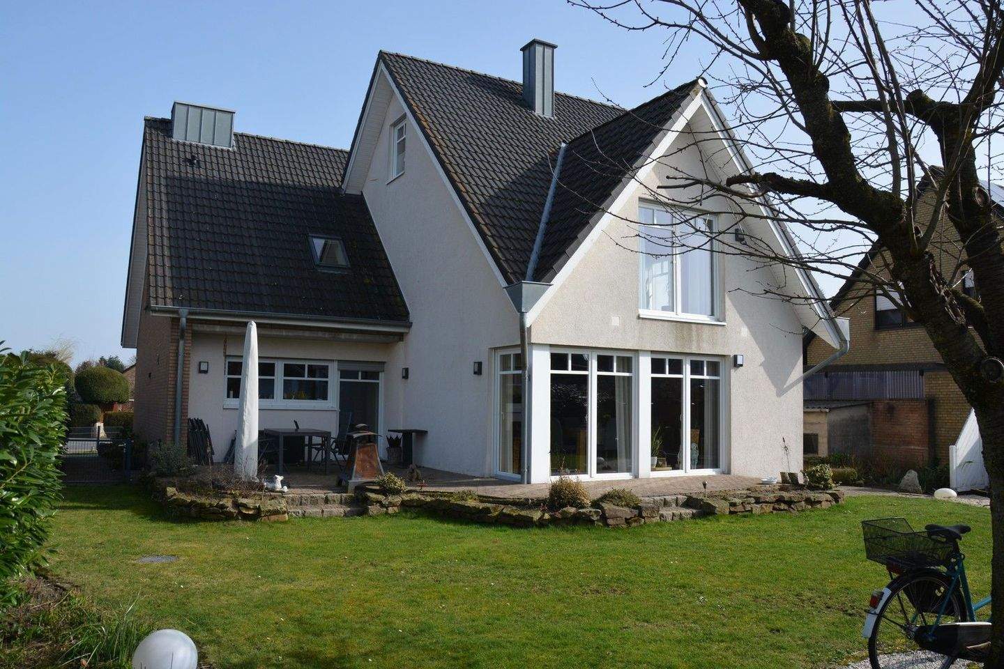 Ankommen und wohlfühlen – modernisiertes Familienhaus mit großem Garten in bester Randlage, 48356 Nordwalde