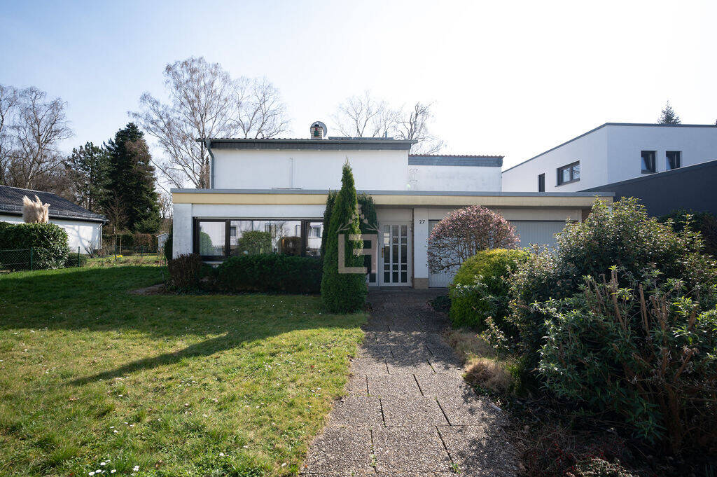 Wohnen wie im Frühling! Stilvolles Familienheim in Toplage von Darmstadt-Arheilgen!, 64291 Darmstadt (Arheilgen Wixhausen)