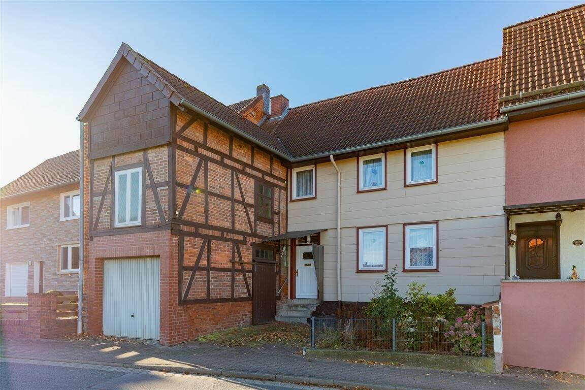 Zwei Grundstücke, Fachwerkcharme und unverbauter Blick – Ihr Projekt zum Wohlfühlen, 31084 Freden (Leine)