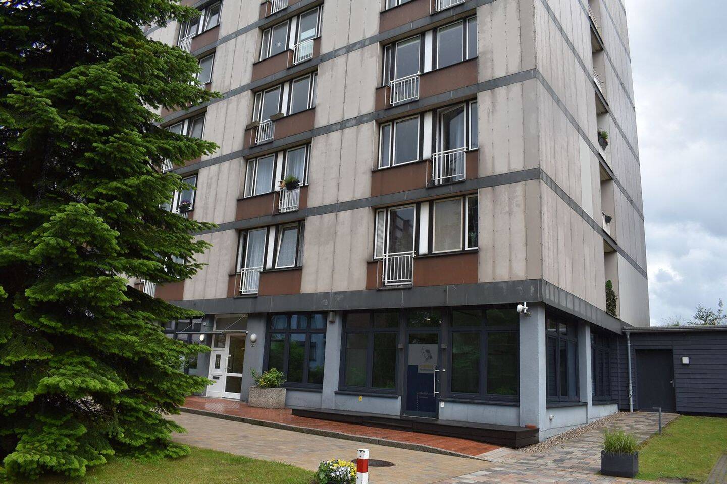 Gepflegte Eigentumswohnung in zentraler Lage, 25813 Husum