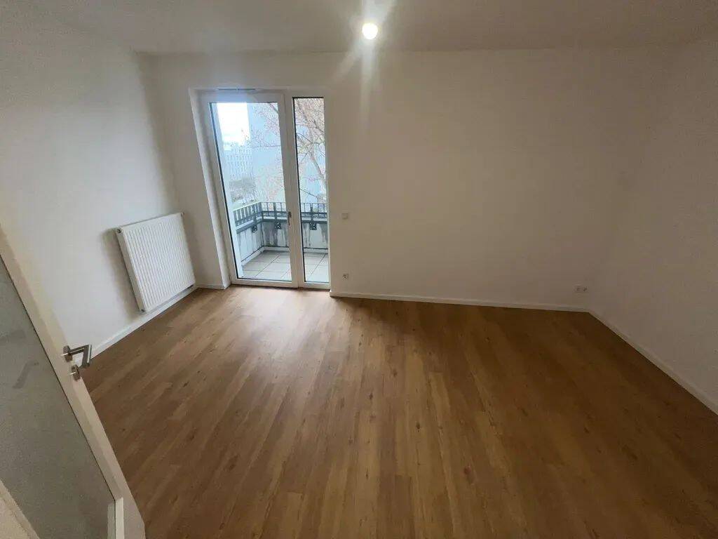 1-Zimmer Wohnung in Lichtenberg, 10319 Berlin (Lichtenberg Hohenschönhausen Friedrichsfelde)