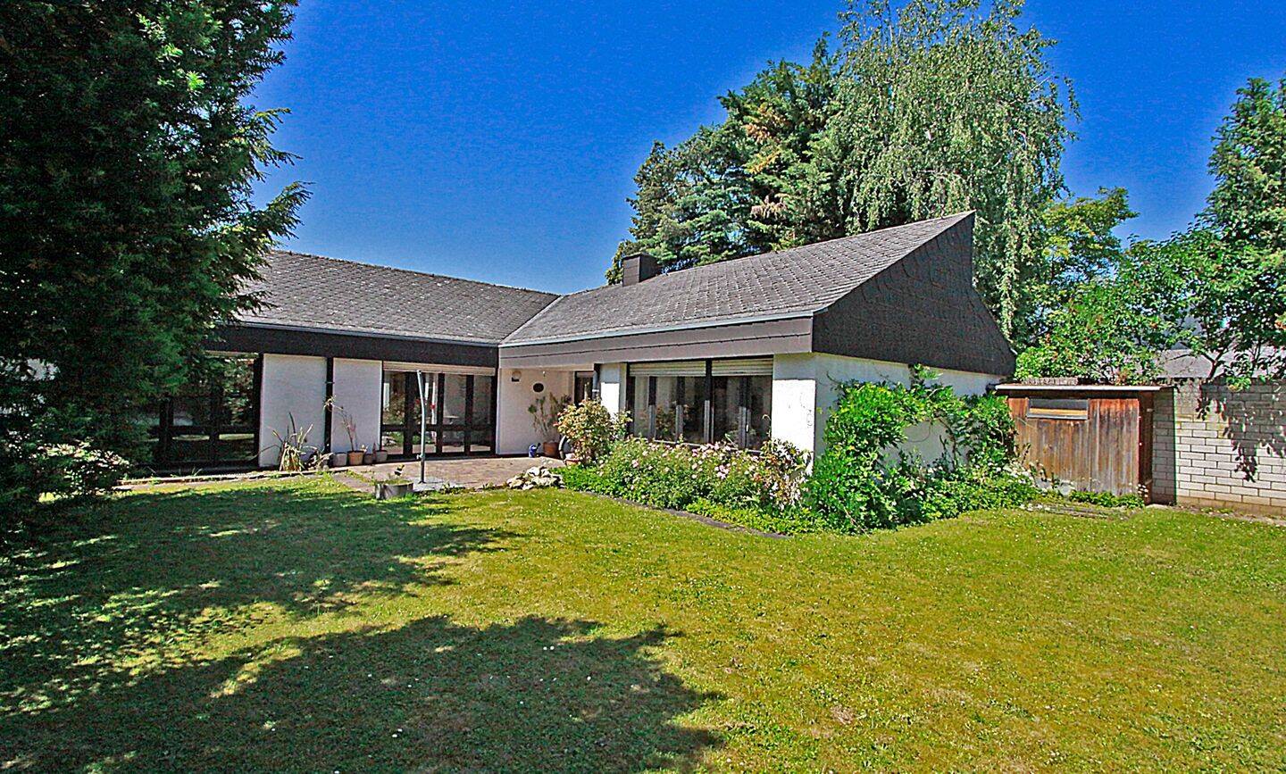 Wohnen auf einer Ebene, 53119 Bonn (Auerberg Nordstadt Tannenbusch Zentrum)