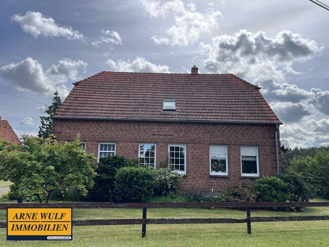 Resthof mit großem Grundstück in Hohenwoos (Vielank), 19303 Dömitz