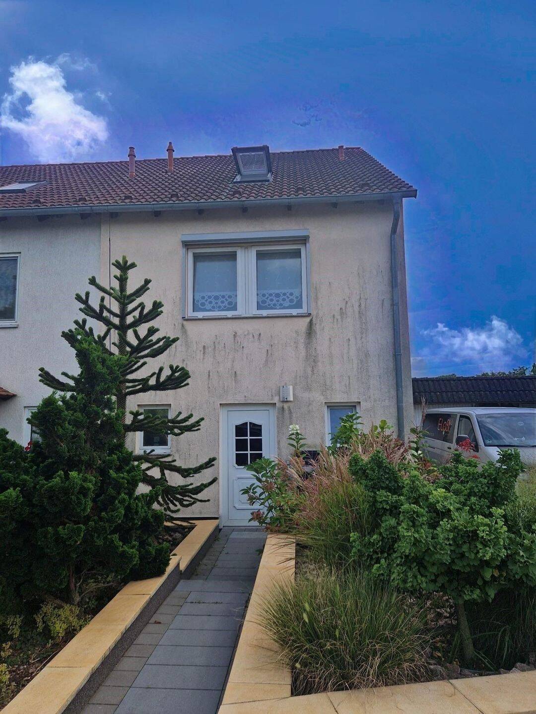 Gepflegte Doppelhaushälfte-Perfekt für Familien und Paare, 4509 Delitzsch