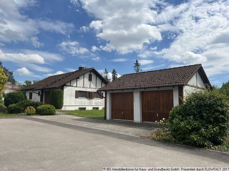 Gemütlicher, hochwertiger Bungalow mit Doppelgarage und Garten – ideal für 2 Personen, 74572 Blaufelden