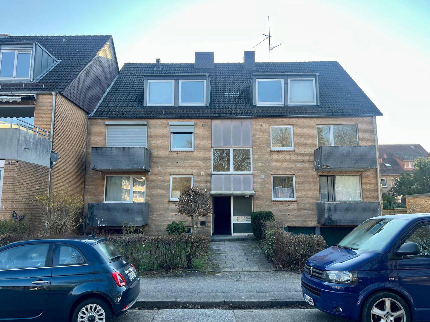 Dachgeschoss mit Ausbaureserve – ideale Gelegenheit für Handwerker & Investoren, 22175 Hamburg (Wandsbek Bramfeld)