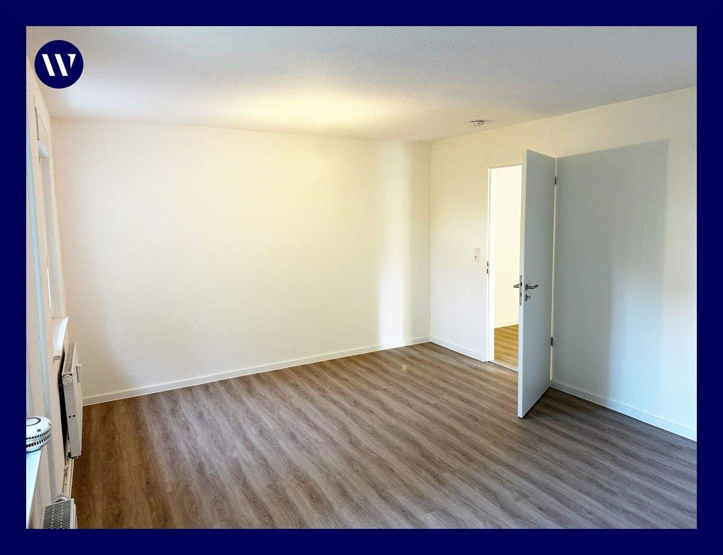 Familien-Zuhause! Renovierte 4 Zimmer, 2 Tageslichtbäder, 2 Balkone, separate Küche im Hochparterre, 78224 Singen (Hohentwiel)