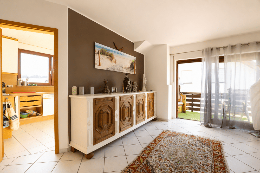 *Newel-Butzweiler* helle 2 ZKB Wohnung mit Balkon!, 54309 Newel