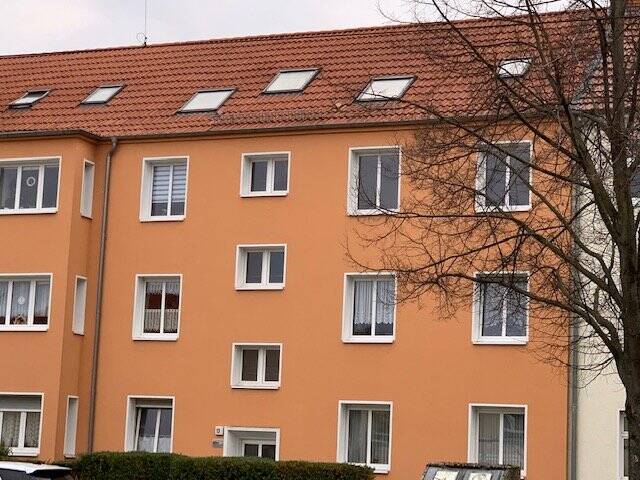 EG- Wohnung mit Balkon zu vermieten!