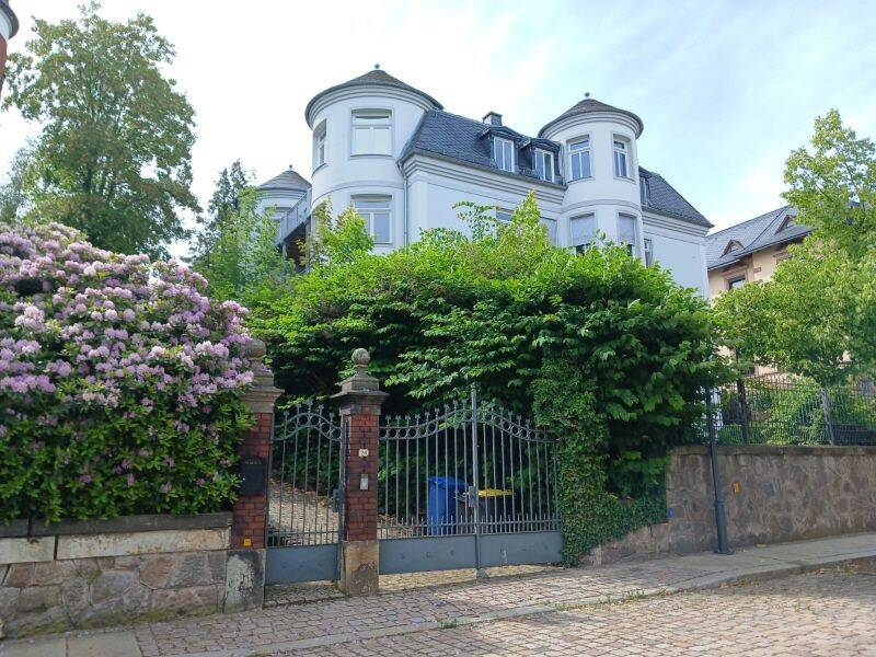 Komfortable Wohnung in neu erbauter Stadtvilla !, 8451 Crimmitschau