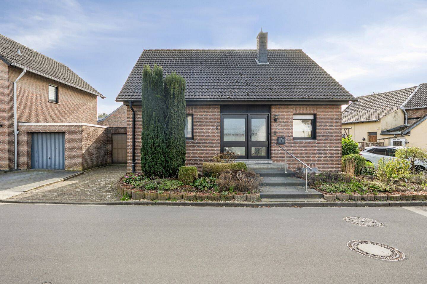 Wohnen auf einer Ebene mit Ausbaupotenzial – Bungalow in Heinsberg – Grebben!, 52525 Heinsberg