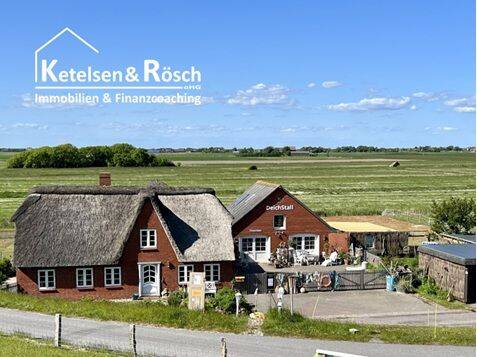 Saniertes Friesenhaus mit Nebengebäude – Idyllische Einzellage in erster Reihe zum Meer – Wohnen und Arbeiten im Urlaubsparadies, 25849 Pellworm