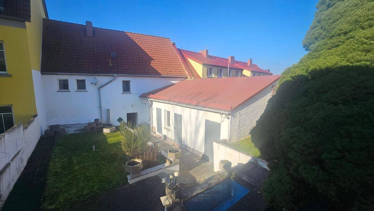 Reihenmittelhaus mit Nebengelass unweit vom Geiseltalsee, 6249 Mücheln (Geiseltal)