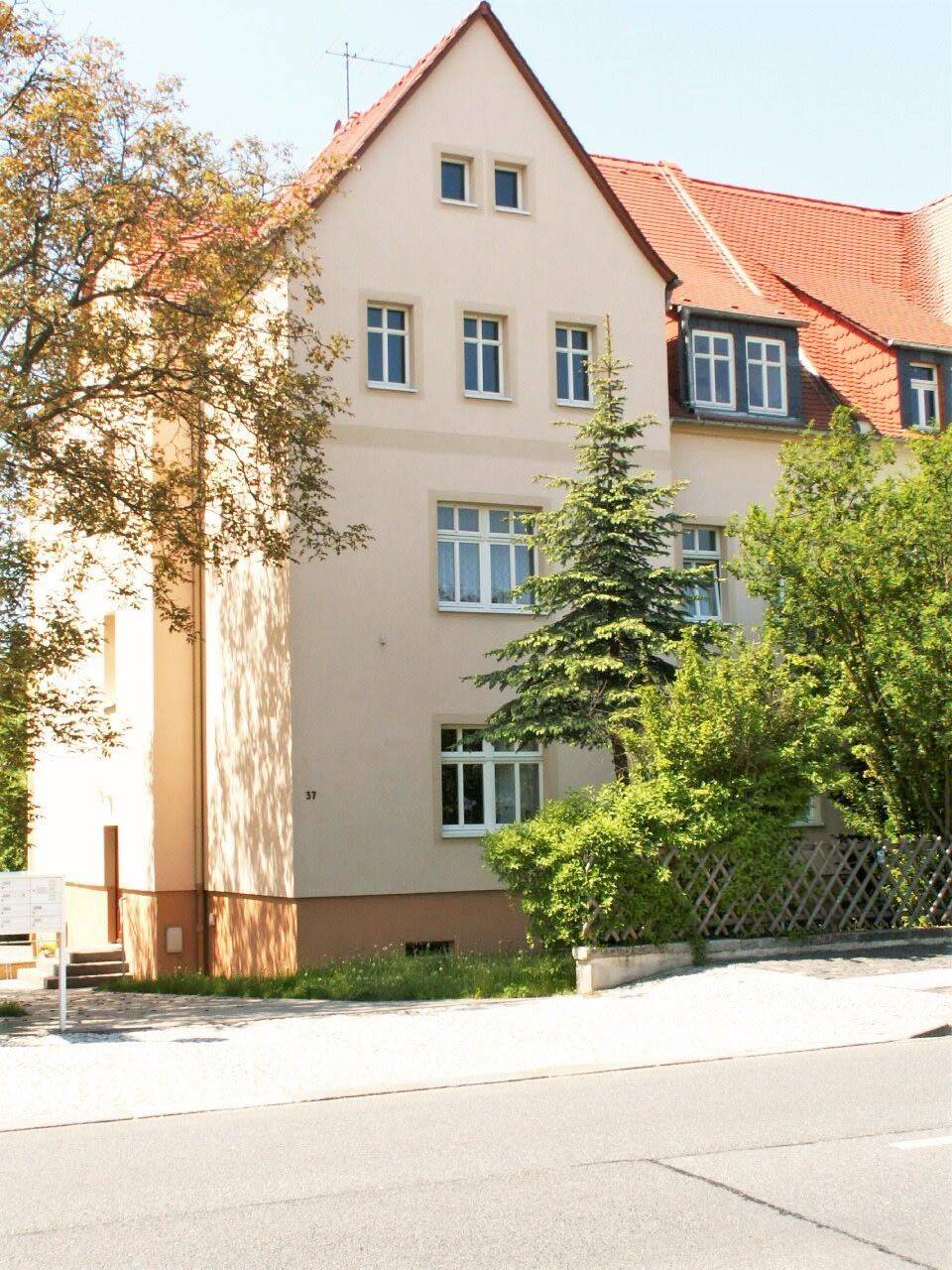 moderne 1-Raum-Single-WG in zentraler Lage von Herrnhut, 2747 Herrnhut