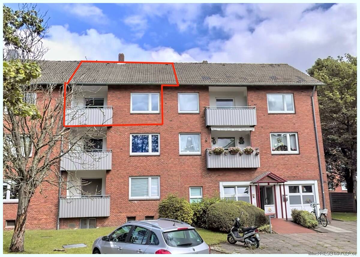 BEZUGSFREI: 2 Zimmer-Wohnung mit Südbalkon, großem Dachbodenraum + Garage in zentrumsnaher Wohnlage!, 25813 Husum