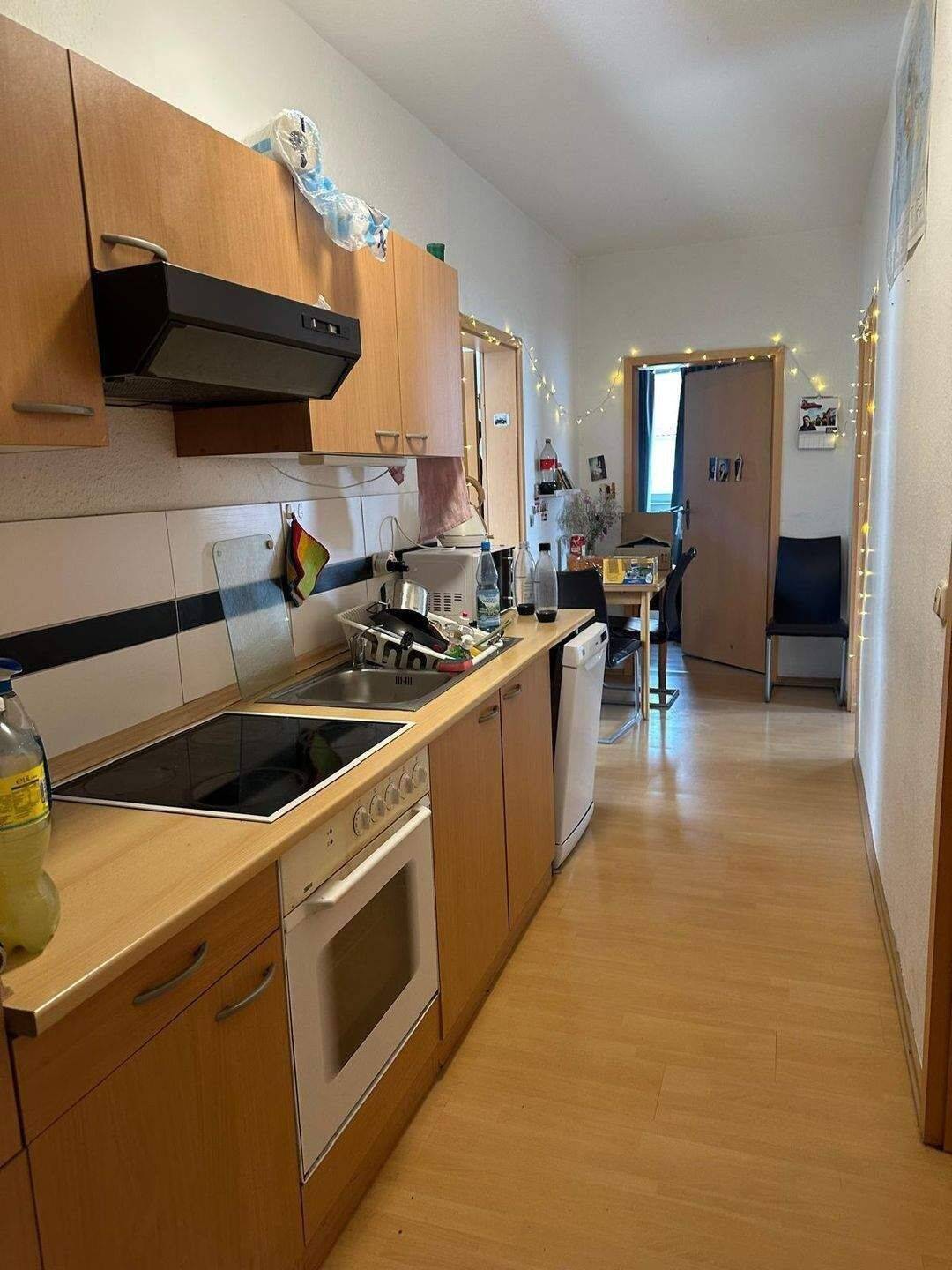 MÄDELS-WG sucht neue Mitbewohnerin, 99089 Erfurt (Altstadt Andreasvorstadt Berliner Platz Ilversgehofen Rieth)