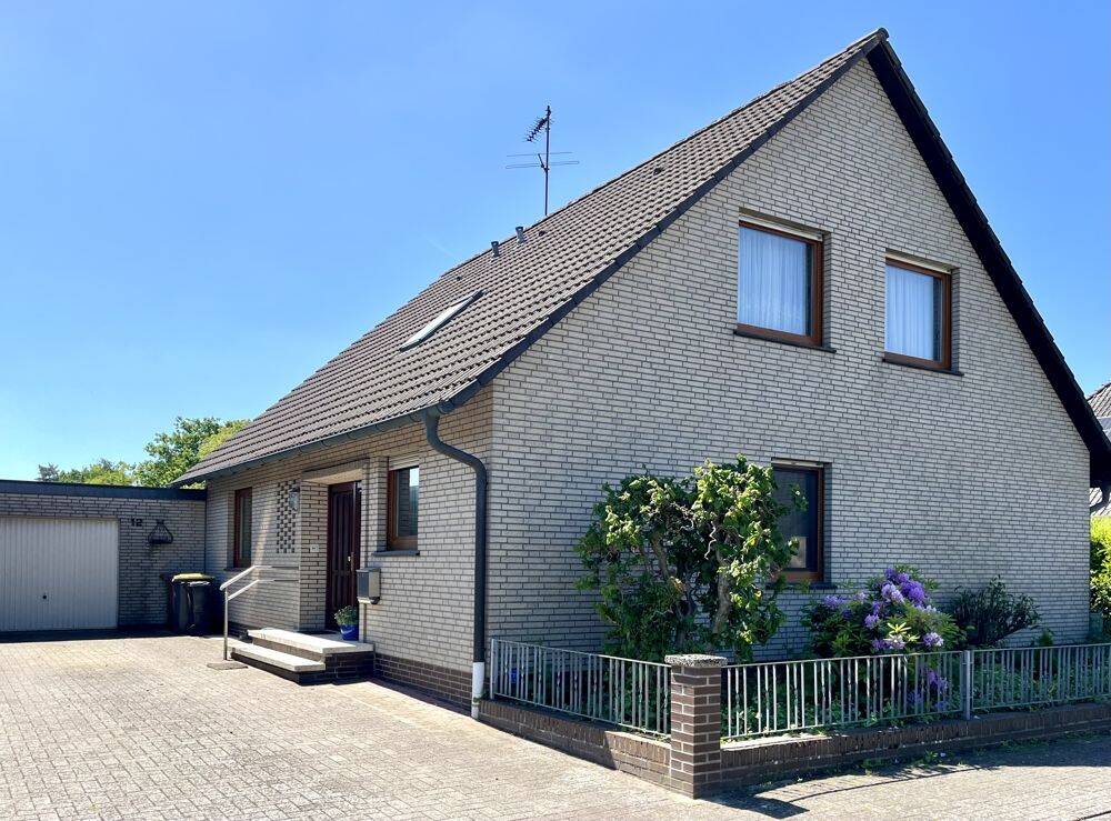 Gepflegtes Einfamilienhaus mit Platz für die ganze Familie in Siedenburg, 27254 Siedenburg