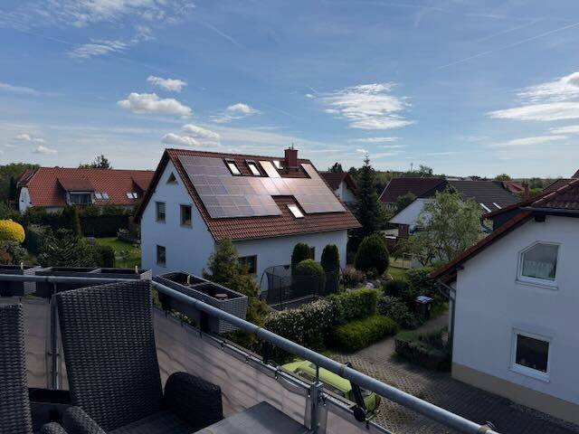 Penthouse Lieskau: 105 m², Kamin, Klima & Wallbox. Exklusiv wohnen mit Ruhe & Top-Ausstattung., 6198 Salzatal
